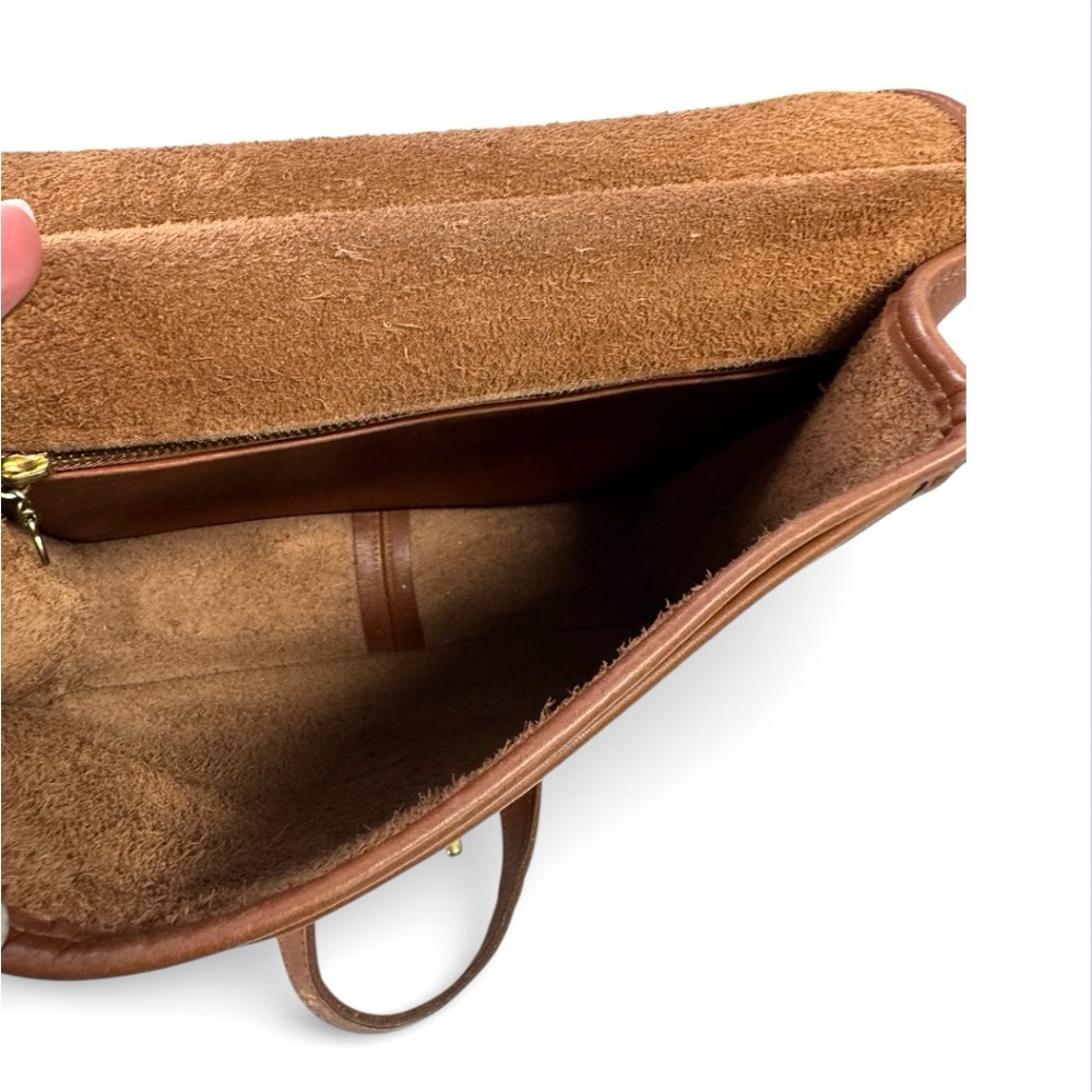 Vintage Coach Willis British Tan Crossbody Bag - Picture 6 of 13